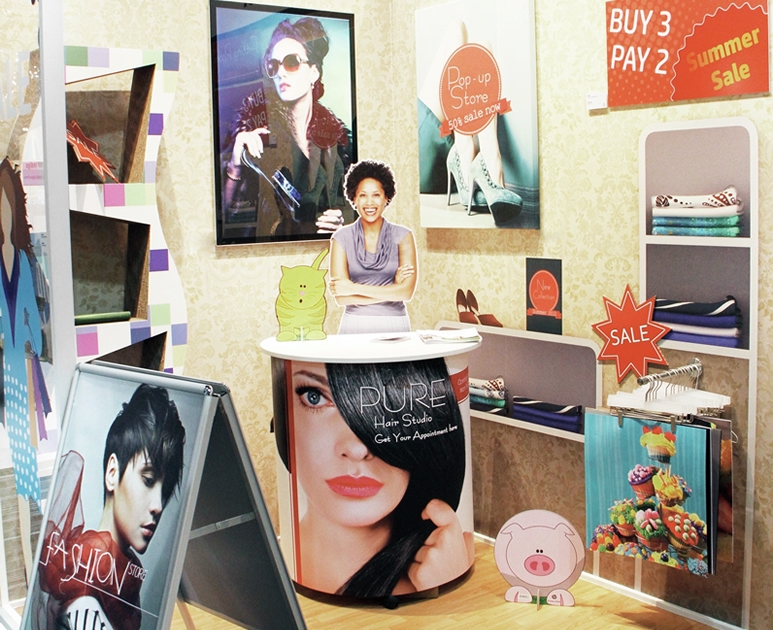 Bold, scratch resistant exhibits large format graphics latex indoor outdoor applications, eco solvent, vinyl, signage, canvas, banner, wallpaper, exhibitions, retail displays