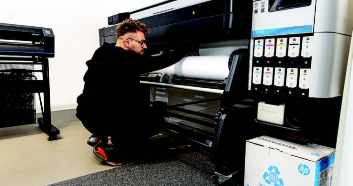 Hp Latex 630 Printer Series - Seamless Media Loading